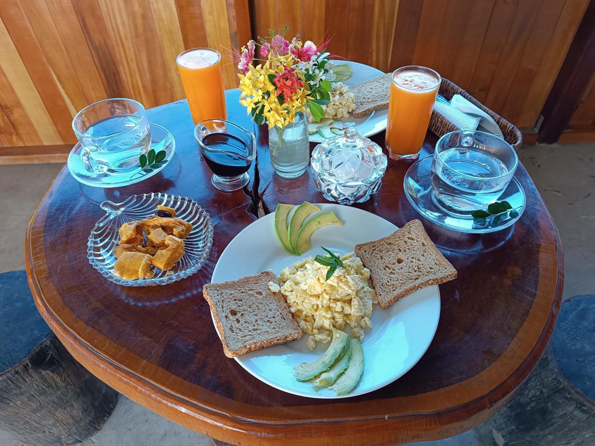 Quirquincho House Lodge Puerto Maldonado Zewnętrze zdjęcie